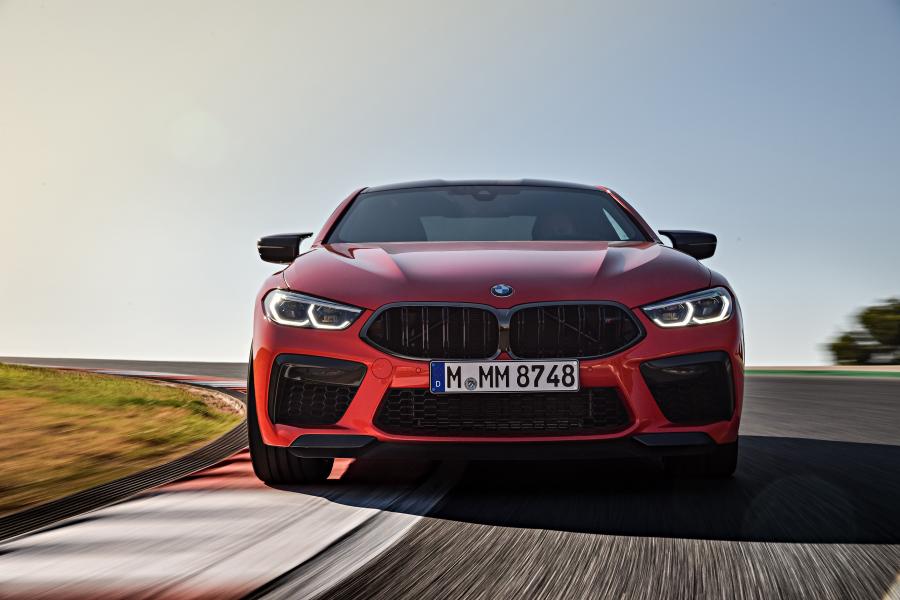  BMW M8 Competition Coupe (F92) 2019 года  (UK) (фото 26 из 157)